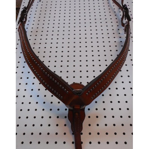 Chestnut Leather Breast Collar With Engraved Spots